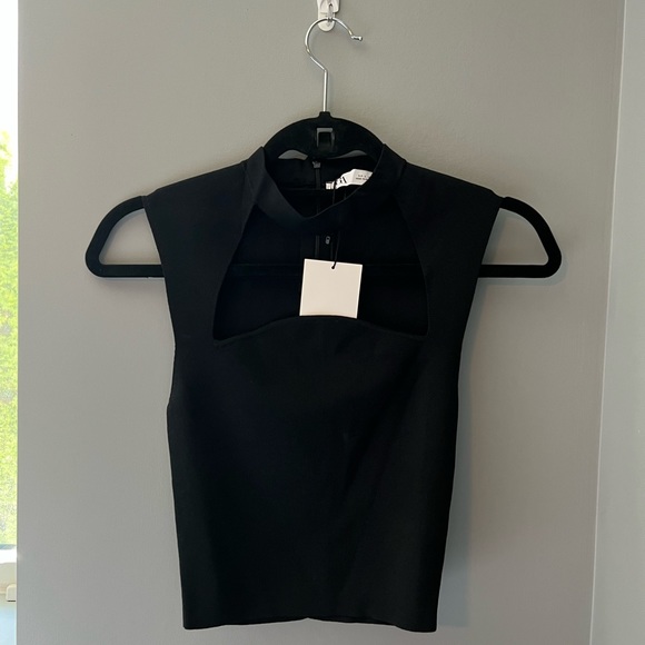 Zara choker style tank - Picture 1 of 3